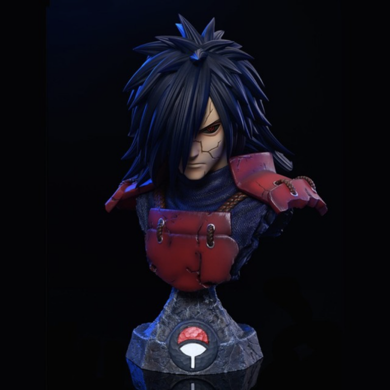 figurine buste madara