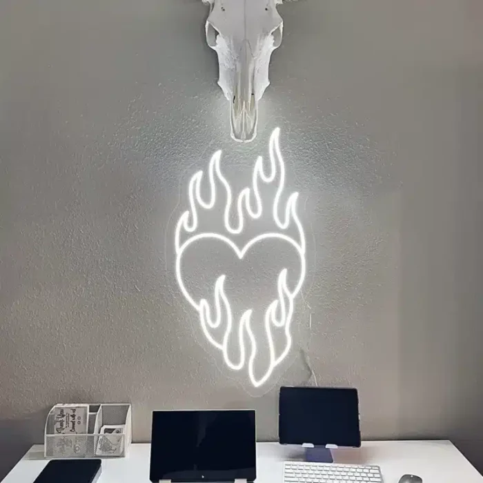 Neon Coeur Flammes