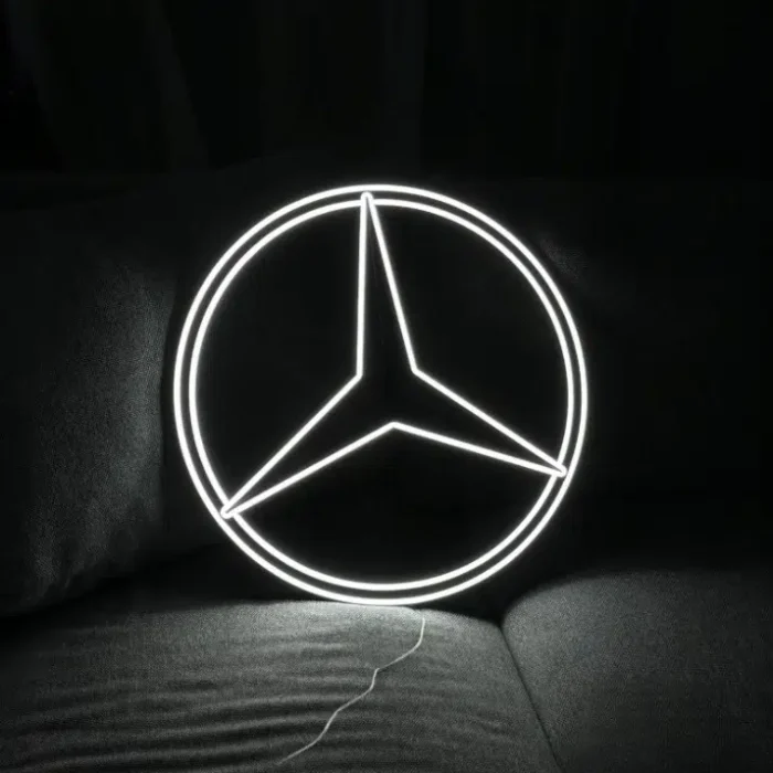 Neon Logo Mercedes