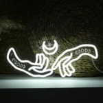 Neon Mains Cosmiques