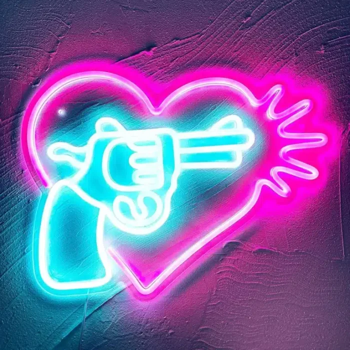 Neon Revolver Coeur